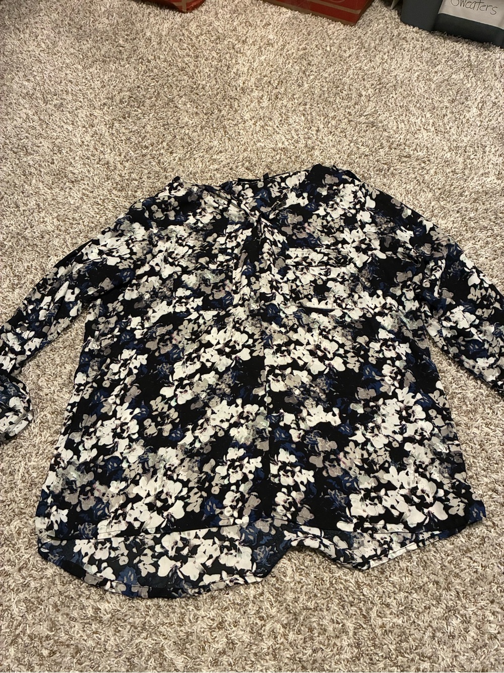 Apt. 9 Navy and White Floral Button-Front Blouse